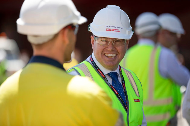 Pat Conroy meets with BAE Systems Australia apprentices during his first visit to the Henderson Maritime Complex in Western Australia. (Defence)