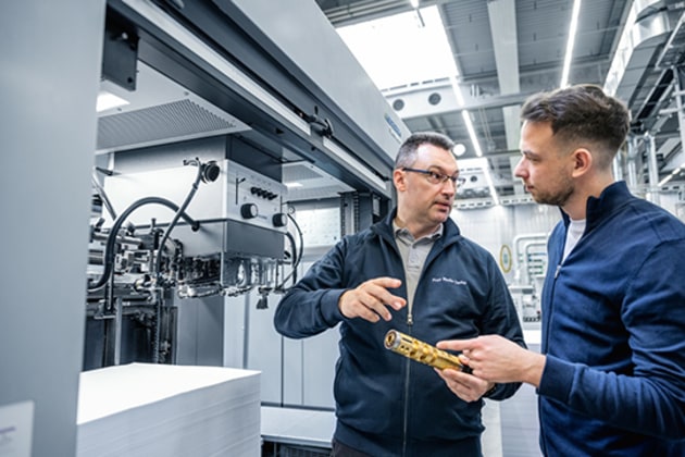 Strengthening global presence: Heidelberg is now handling the entire service and spare parts business for manroland machines