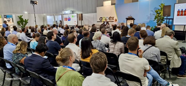 A packed audience for teh opening session with Tim Sykes of packaging Europe, in a fireside chat with Lindy Hughson.