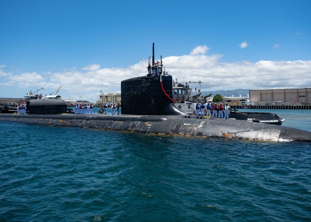 Virginia-class fast-attack submarine USS North Carolina returns to Joint Base Pearl Harbour-Hickam from deployment in the 7th Fleet area of responsibility. (US Navy)