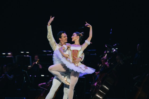 Benedicte Bemet and Joseph Caley as Kitri and Basilio. Photo by Kate Longley.