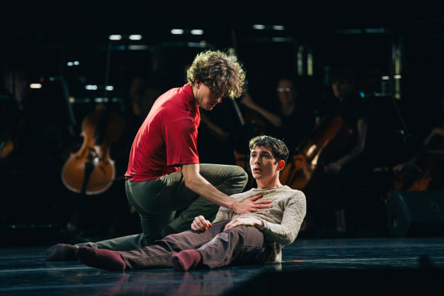 Callum Linanne (left) and Adam Elmes in 'I Knew Then'. Photo by Kate Longley.