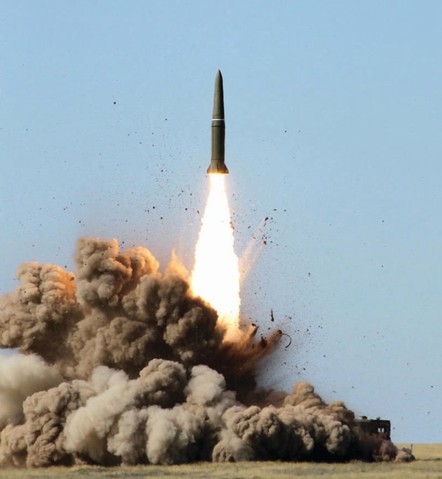Hypersonics haven't killed the warship.