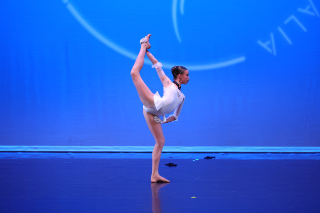 Jasmine Nunn. Images by LK Studio, supplied by YAGP