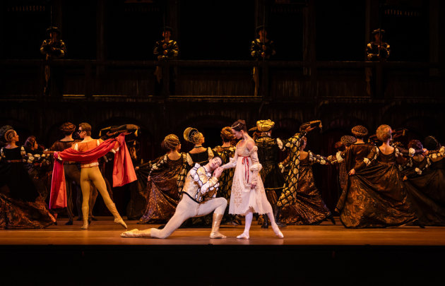Artists of The Australian Ballet, John Cranko's Romeo and Juliet. Images by David Kelly
