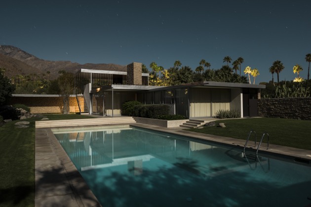 470 W. Vista Chino Side. &copy; Tom Blanchford.