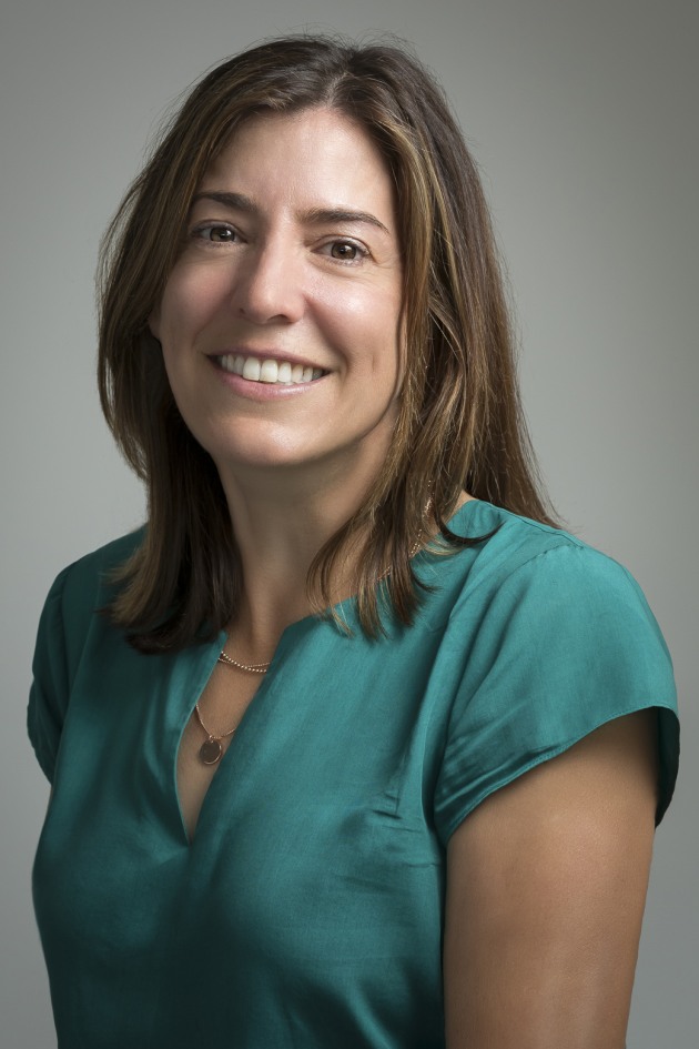 Winner of the Legal/Contracting category: Melinda Halliday of Coras Solutions.
