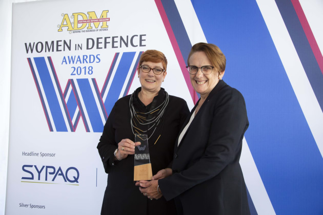 Hall of Fame winner Shireane McKinney with Minister for Defence Marise Payne. Credit: Leigh Atkinson