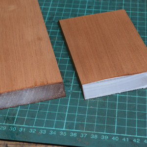 Showing the difference in glue uptake on sized and non-sized mitred endgrain.