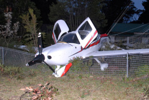 The crash site of SR22 N802DK near Katoomba. (NSW Police)