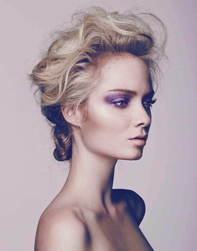 Duality. Hair story showing
contrast through a hair up and
down style. Personal shoot for
submission to Tantalum
Magazine. &copy; Steven Popovich.