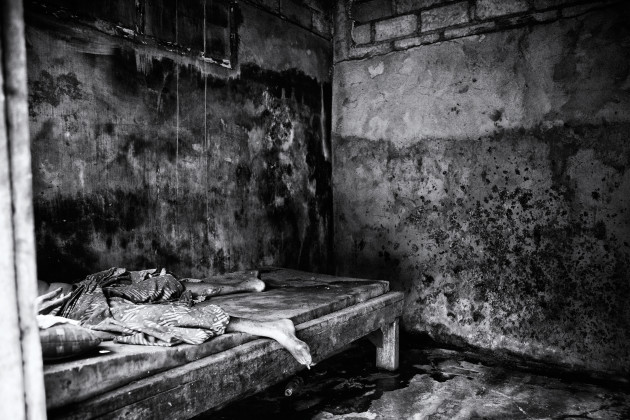 Released, from Caged humans in Bali, which
documents the conditions of mental health patients. &copy; Ingetje Tadros/Diimex.