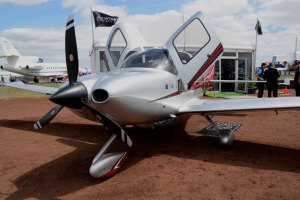 The Cirrus Australis is an SR22 specifically tailored to meet Australian conditions. (Steve Hitchen)
