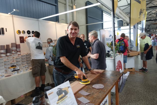 The trade show in Princes Wharf No.1 featured familiar faces such as Peter Sadler from Mirka Asia Pacific demonstrating on the Best Abrasives stand.