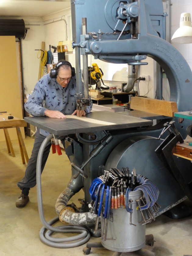David Upfill-Brown in the workshop. Photo: Richard Raffan.