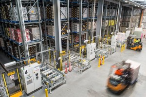 The Huntingwood distribution centre consolidates Diageo&rsquo;s two Sydney facilities into one and features a Dematic ColbyRACK custom-designed 31-metre high-bay storage system.