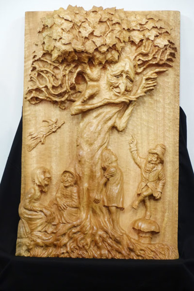 Detail of Don Powell&rsquo;s Wood Spirit carved from Qld maple.