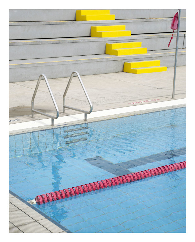 &copy; George Byrne. Fitzroy Pool.