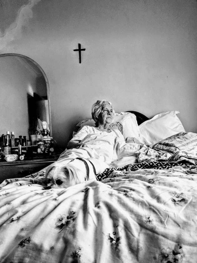 &copy; Candy Goldsmith. Featured portfolio, "The secret life of Nanna" &ndash; Australasia&rsquo;s Top Emerging Photographers 2018.