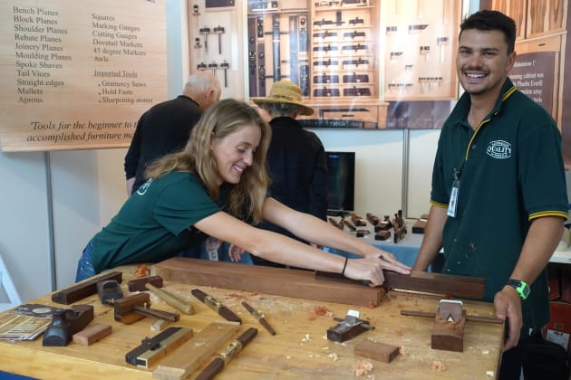 Tamaris Gordon demonstrating HNT Gordon handplanes.