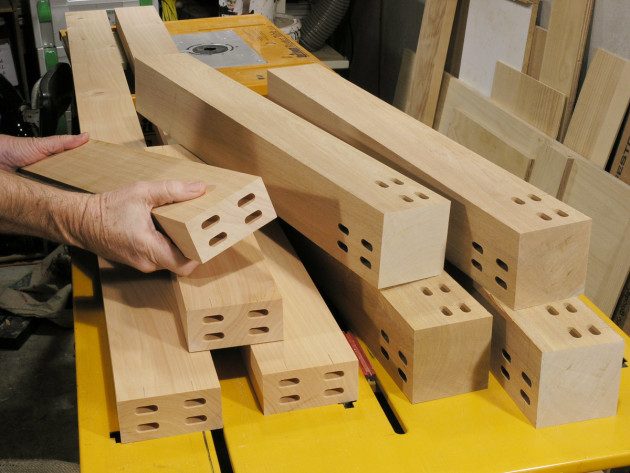 Legs and aprons domino jointed.