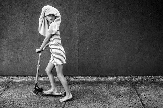 &copy; Rowena Meadows.