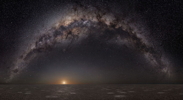 &copy; Murray Fredericks. Salt 400.
New work from 'Salt Series' (2003-2014), this work was produced in 2014. Every year, Fredericks takes a solo pilgrimage to the heart of Lake Eyre &ndash; a completely desolate and unforgiving habitat. The cruel environment enables Fredericks to explore the subject of infinity and pure space. His award-winning work has been the subject of documentaries, Salt and Nothing on Earth.