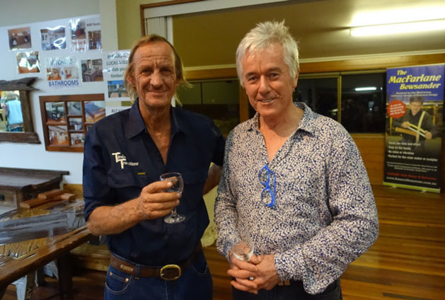 Wootha Prize sponsor Neil Frost (Timber Transitions) with competition judge Robert Howard.