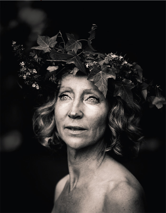 &copy; Paris Hawken