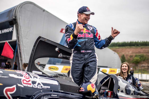 An elated Kirby Chambliss exits his aeroplane after winning the Kazan round of the 2017 Red Bull Air Race World Championship Series. (Pedrag Vuckovic / Red Bull Content Pool)