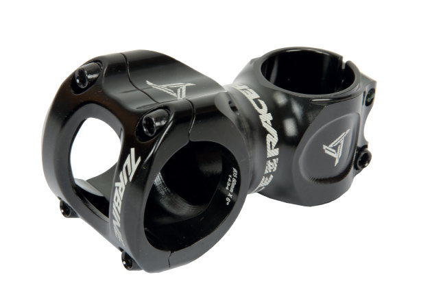 The nicely machined Turbine 35 Stem complements the NEXT Bars.