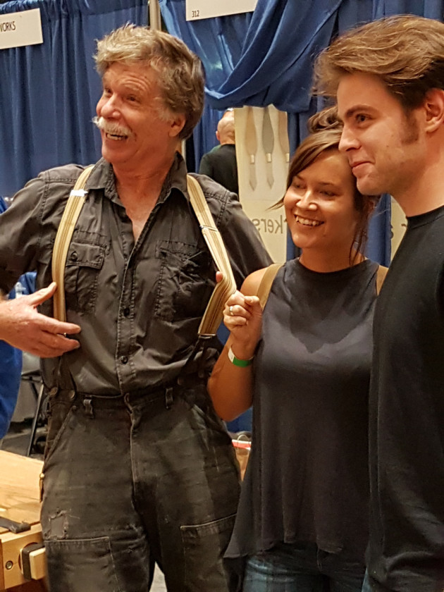 Roy Underhill, legendary woodwright, with visitors at WIA 2016
