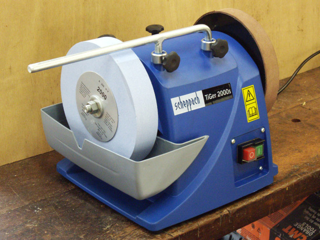 Scheppach 200mm W859 Wetstone Grinder