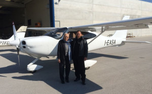 The second Tecnam P2010 with designer Luigi Pascale (left) and test pilot Marco Locatelli. (Tecnam)
