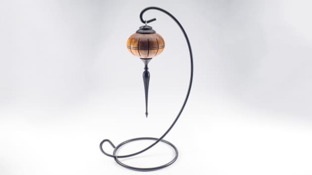 Tracey Malady, Winner, Novice Spindle Turn