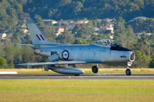 Jeff Trappett battles the crosswind in his CAC Sabre. (John Absolon/Got That Shot Photography)