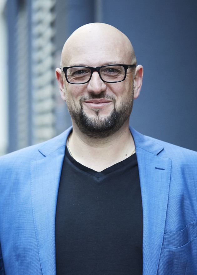 Schawk's Michael de Barri