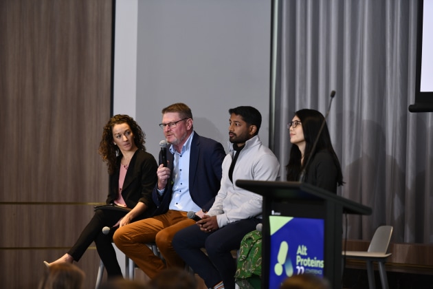 The AltProteins22 Meet the Industry panel looking at cultured meat and precision fermentation.