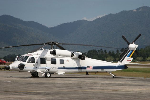 An RMAF S-70 Black Hawk, taken at LIMA in 2007. (Nigel Pittaway)