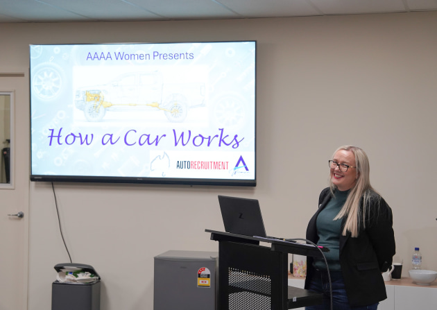 AAAA Women4