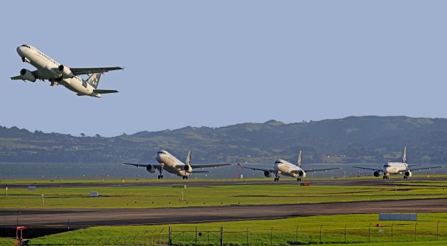 DFS manages the largest air traffic volume in Europe, up to 10,000 flights per day. Holgi via Pixabay