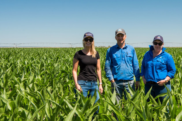 (left to right) Amanda Durand, Corson Grain; Johannes Roelgen, Tyunga Farm and Dr Cassandra Schefe from the Cool Soil Initiative.