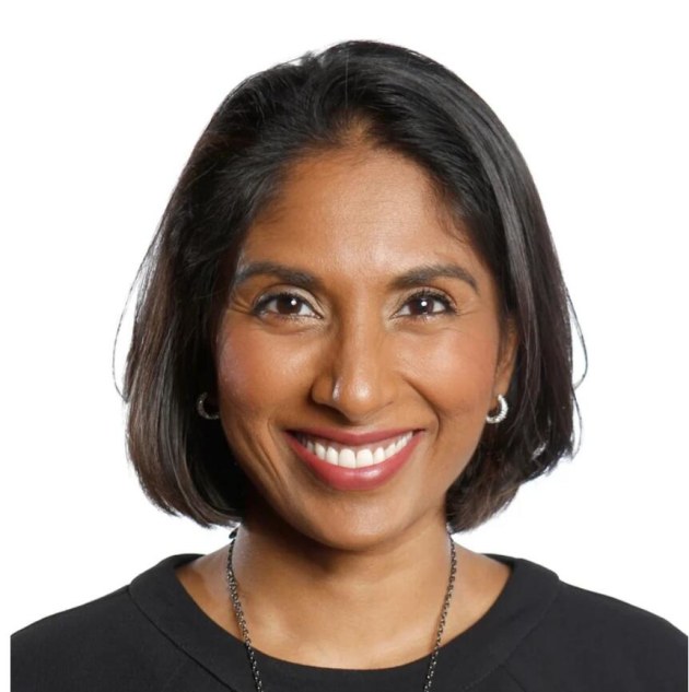 Dr Anneline Padayachee is a nutritional food scientist and science communicator specialising in demystifying the science of food, digestion and nutrient delivery in the body.