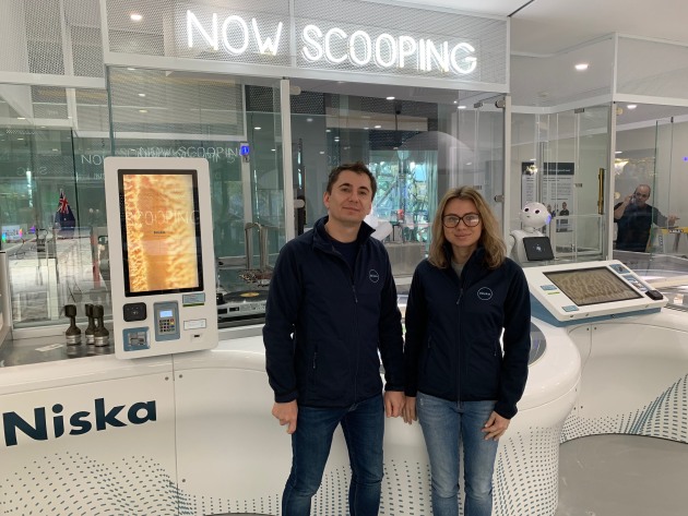 Niska co-founders, Anton Morus and Kate Orlova.