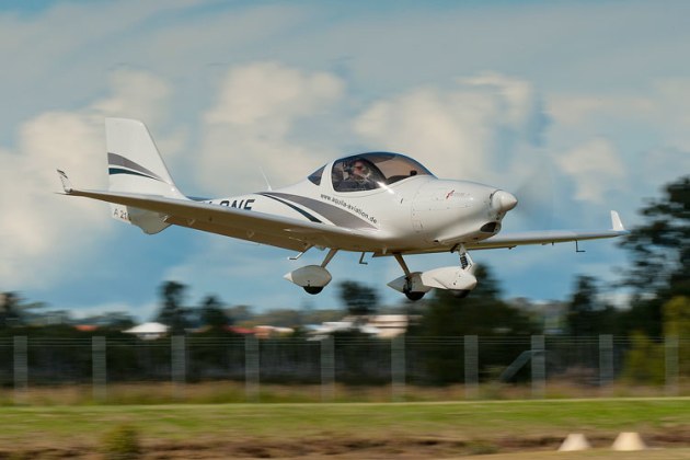 Aquila 210 (John Absolon)