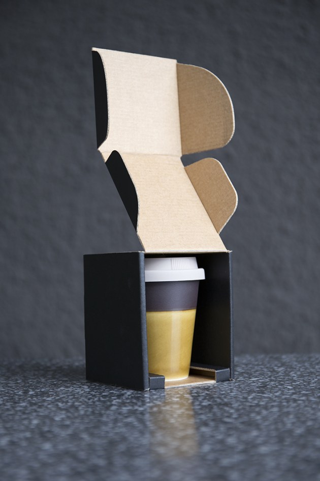 The Arita Porcelain Cup 2.0.