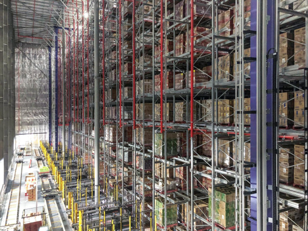 Arnott&rsquo;s expanded warehouse can house 28,000 pallets with a 35-metre-tall, fully automated highbay warehouse.