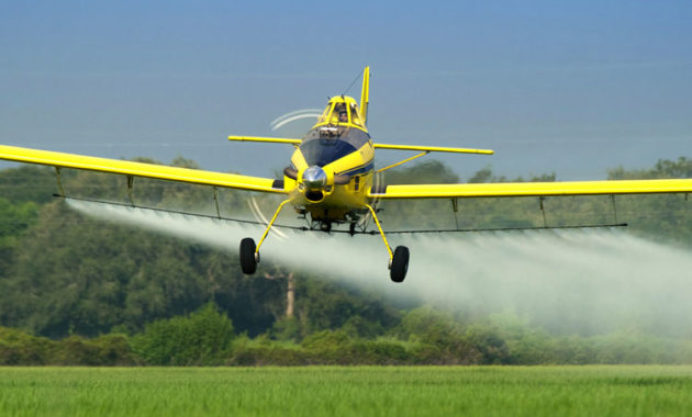 The Air Tractor AT-502 is thought to be the most popular ag aircraft in the world. (Air Tractor)