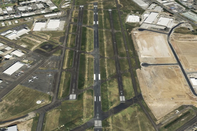 Bankstown Airport: the crash occurred going around from 11C. (Google Earth image)