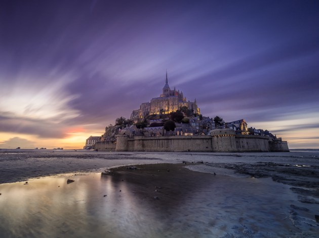 &copy; Luke David